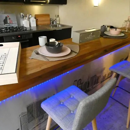 شقة Le Romanit - P3 Loft City Center نيم